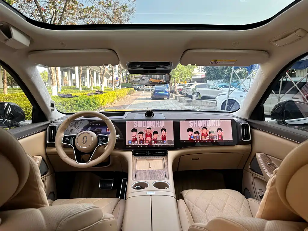 Wenjie M8 2025 extended range Max+ version 53.4kWh 6-seater version купить на сайте DeffCars