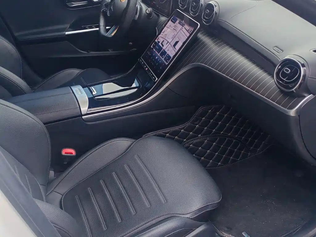 Mercedes C-Class 2024款 C 200 L 运动版 купить на сайте DeffCars