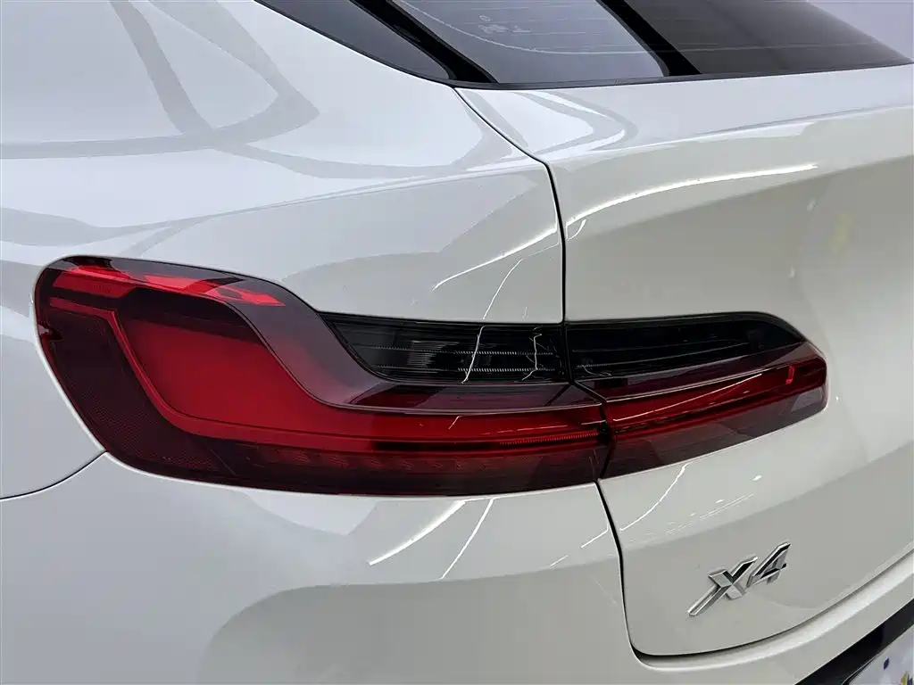 BMW X4 2022 xDrive 25i M Sports Package купить на сайте DeffCars