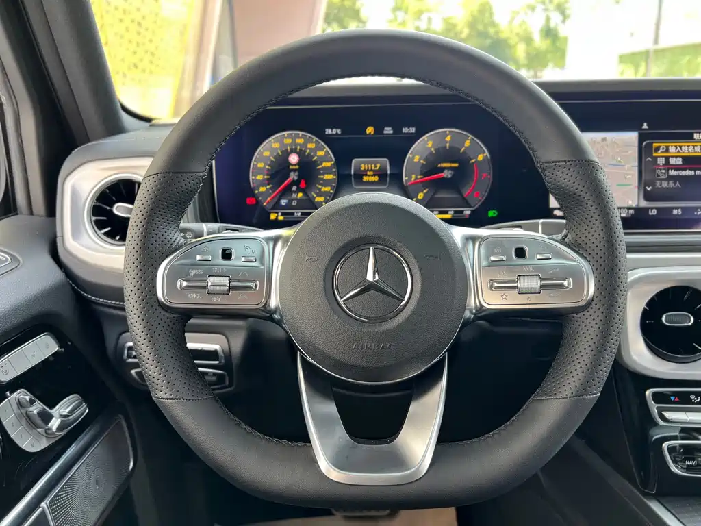 Mercedes G-Class 2023 Model G350 купить на сайте DeffCars
