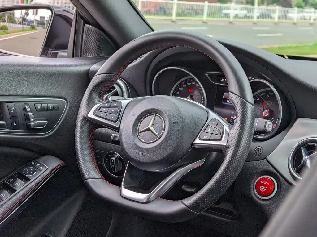 Mercedes-Benz CLA imported 2017 CLA 220 4MATIC купить на сайте DeffCars