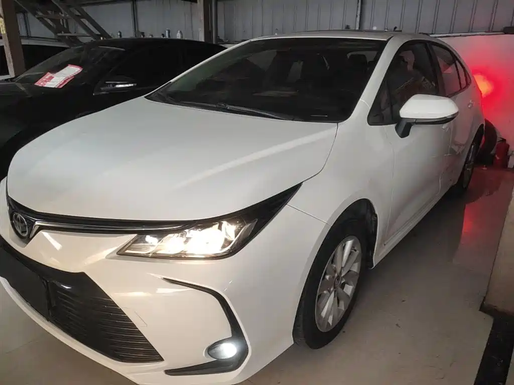 Corolla 2021 1.2T S-CVT Elite PLUS Edition купить на сайте DeffCars