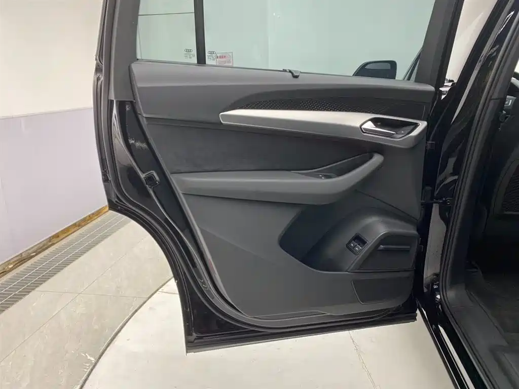 Audi Q6 2023 45 TFSI quattro Qiyun Yulin package купить на сайте DeffCars
