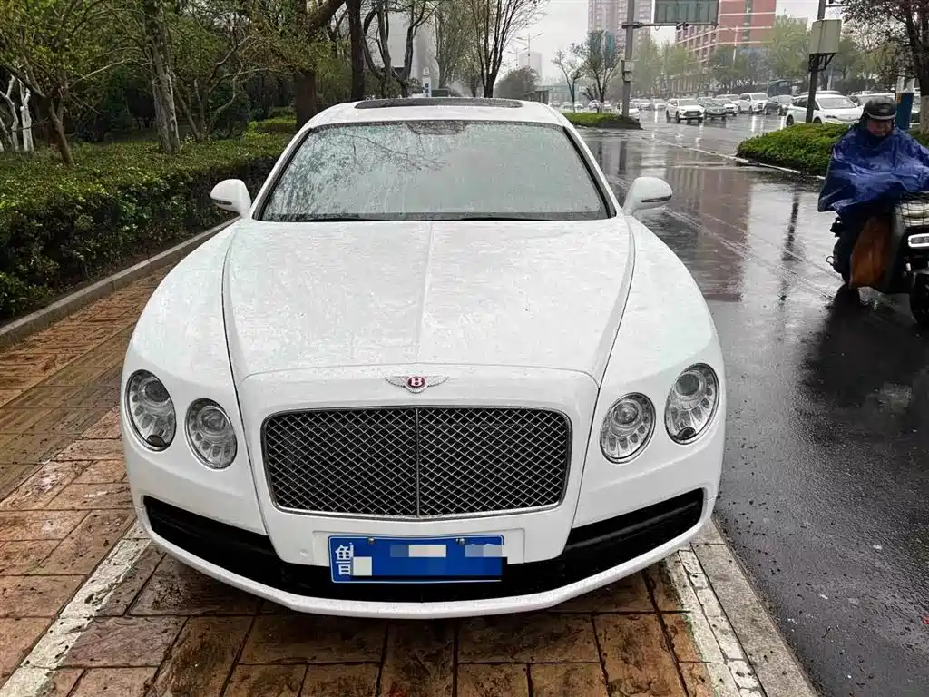 Flying Spur 2017 4.0T V8 S Standard Edition купить на сайте DeffCars