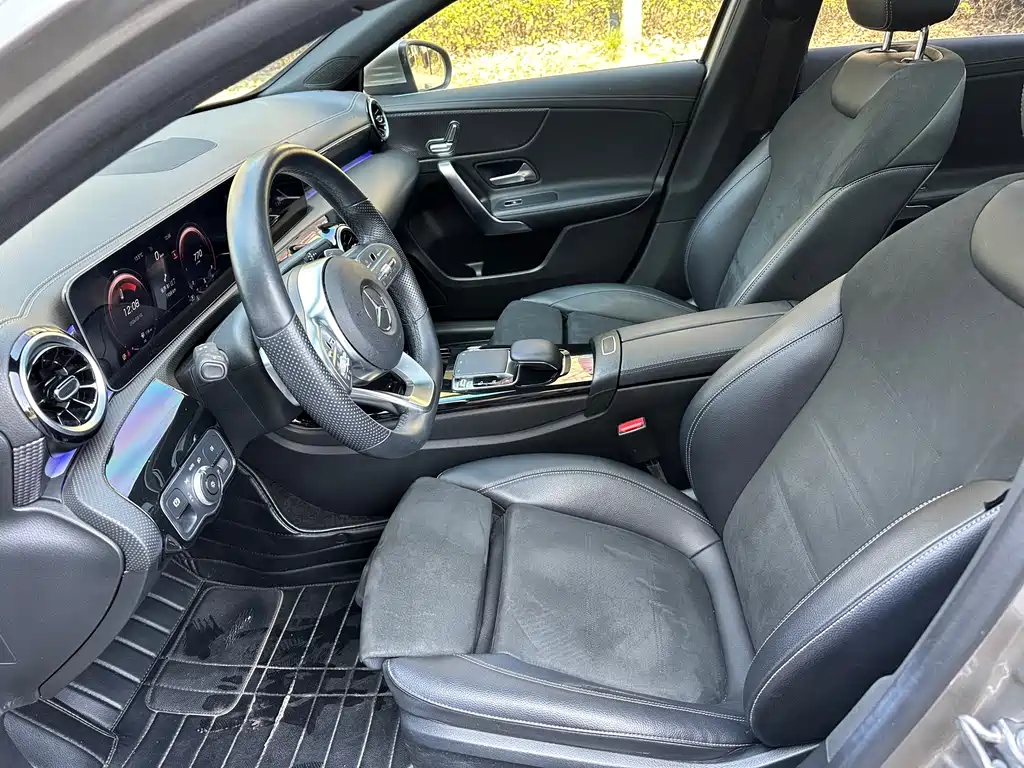 Mercedes-Benz A-Class 2020 A 200 L Sports Sedan купить на сайте DeffCars