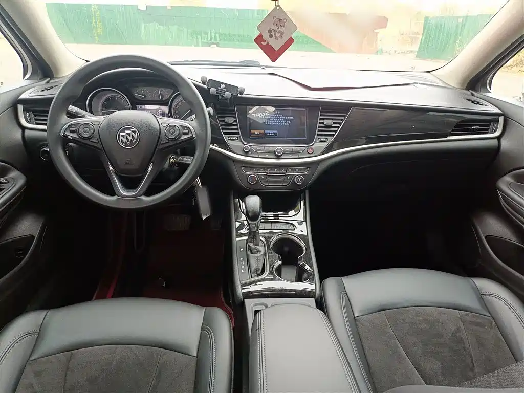 Weilang 2015 Sedan 20T Dual Clutch Elite купить на сайте DeffCars