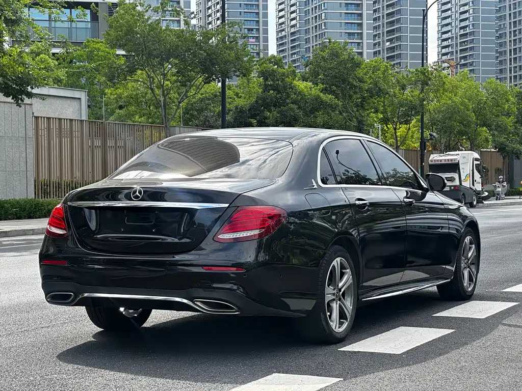 Mercedes-Benz E-Class 2018 facelift E 200 L sporty купить на сайте DeffCars