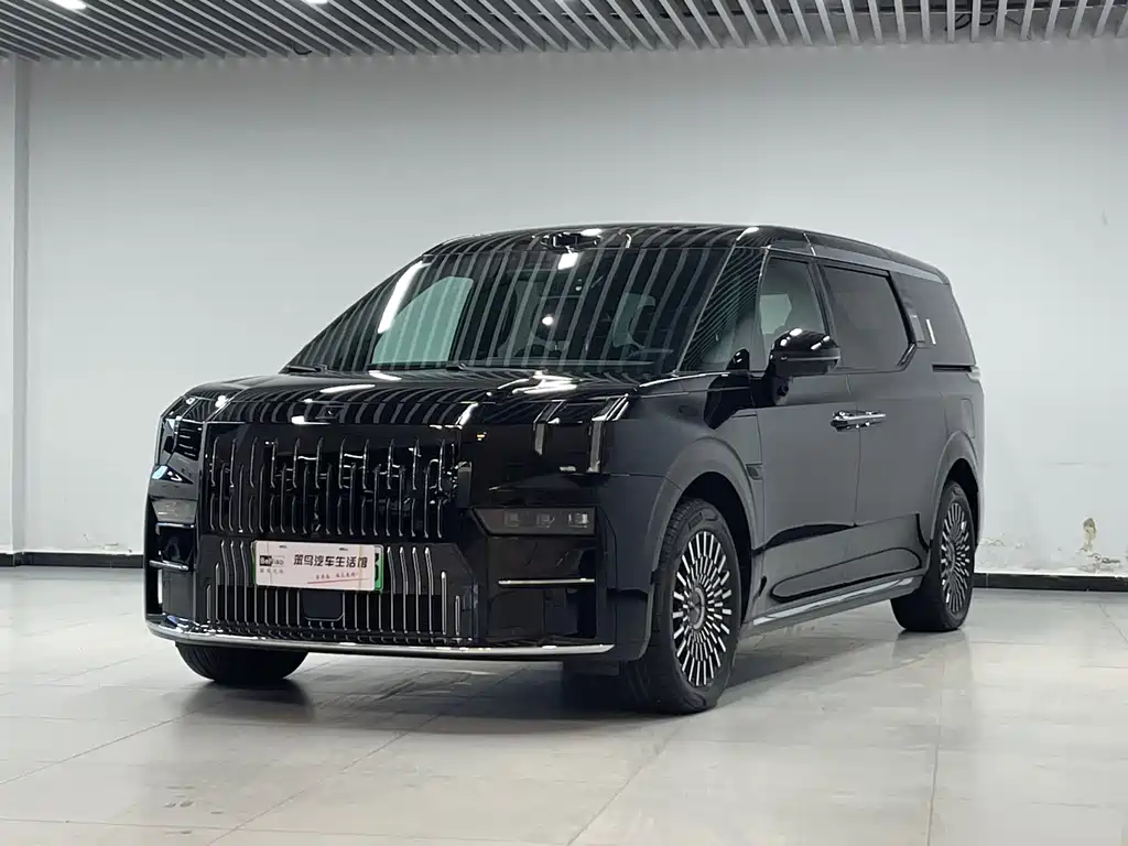 Jikrypton 009 2024 seven-seat aisle version four-wheel drive 108kWh купить на сайте DeffCars