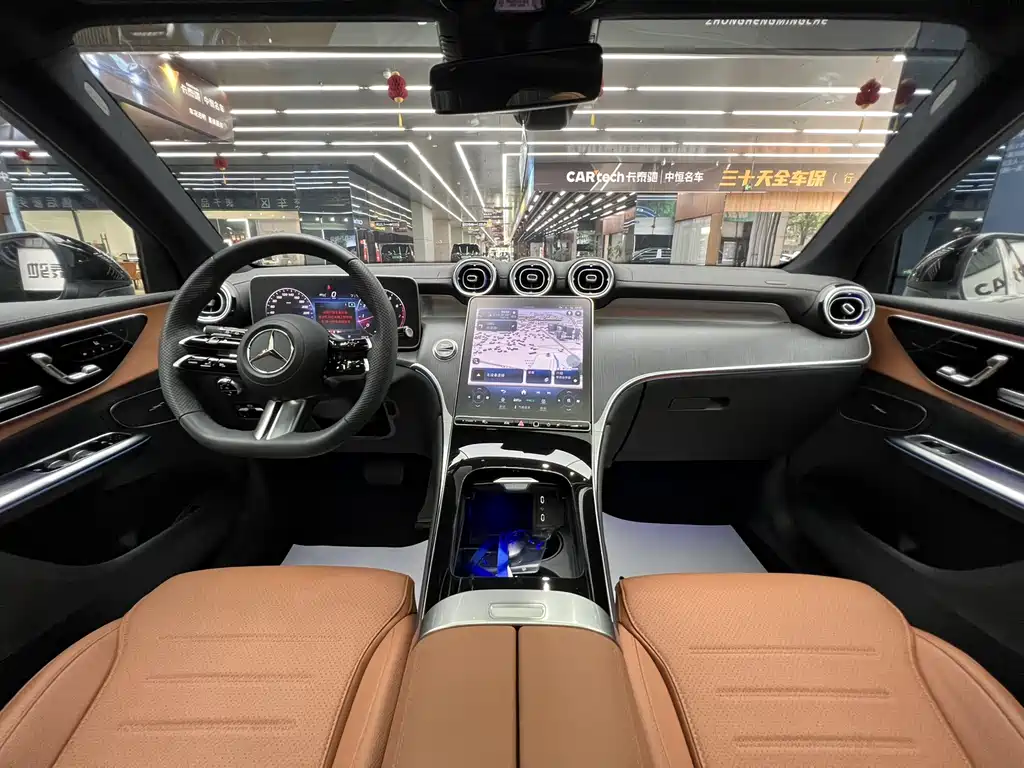 Mercedes-Benz GLC 2024 GLC 260 L 4MATIC luxury model 5 seats купить на сайте DeffCars