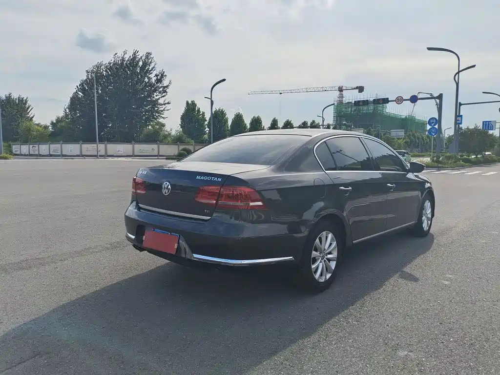 Magotan 2015 1.8TSI luxury model купить на сайте DeffCars