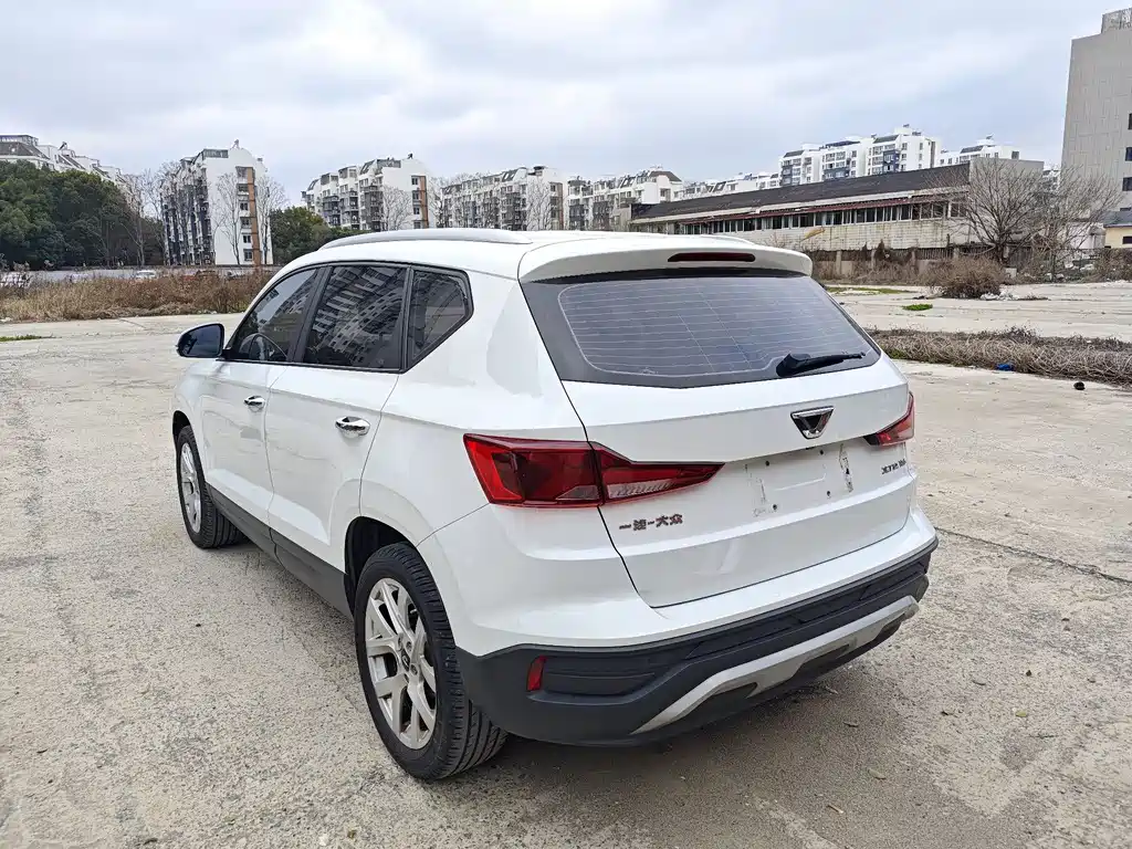 Jetta VS5 2021 30th Anniversary Edition Automatic Enjoyment Model купить на сайте DeffCars