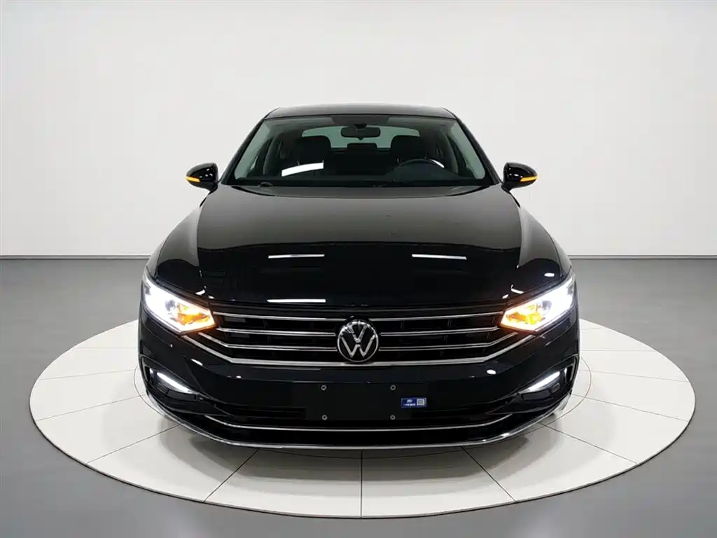Magotan 2020 330TSI DSG leading model купить на сайте DeffCars