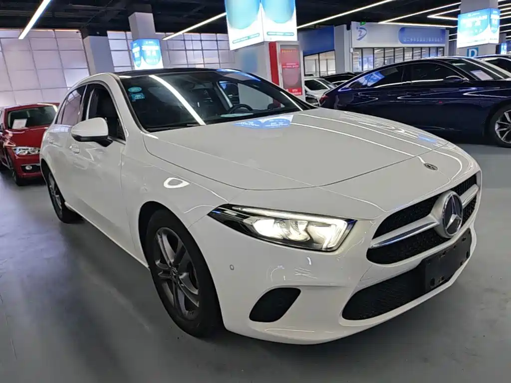 Mercedes A-Class imported 2019 A 200 dynamic model купить на сайте DeffCars