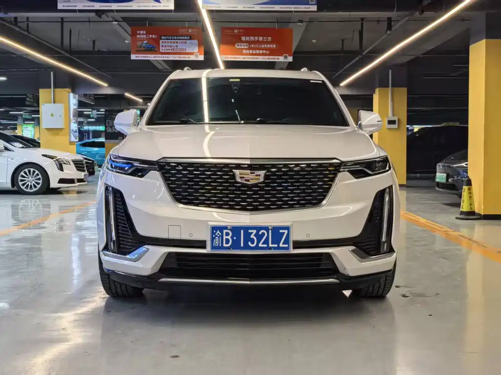 Cadillac XT6 2021 28T six-seat four-wheel drive stylish model купить на сайте DeffCars
