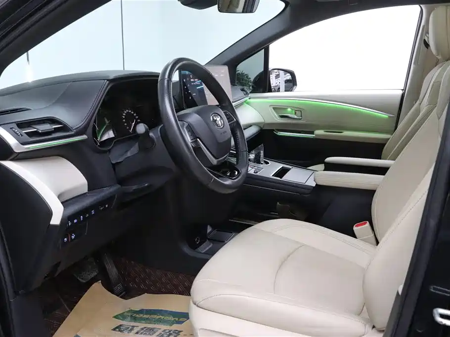 Grevia 2022 2.5L Hybrid Honor Edition купить на сайте DeffCars