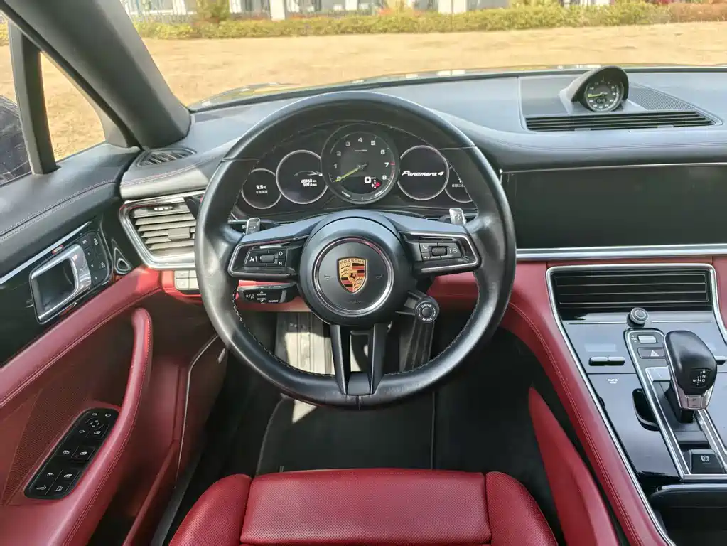 Panamera New Energy 2022 Panamera 4 E-Hybrid Sport Turism купить на сайте DeffCars