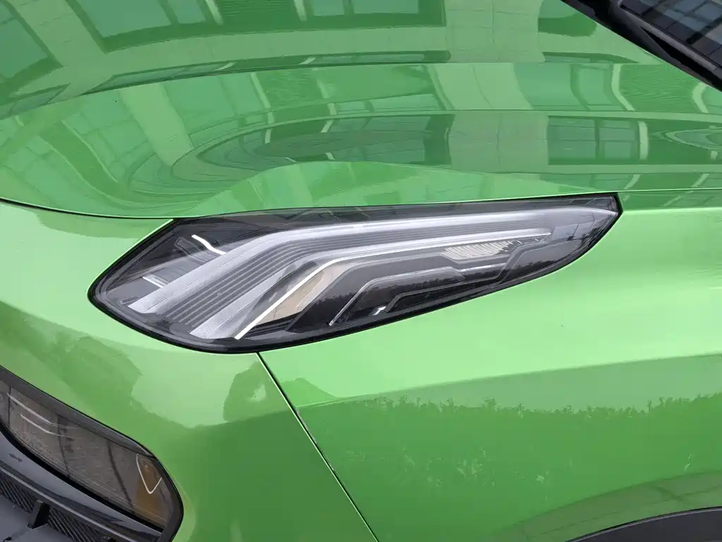 Lynk & Co 05 2022 05+ 2.0TD Automatic Performance Package купить на сайте DeffCars