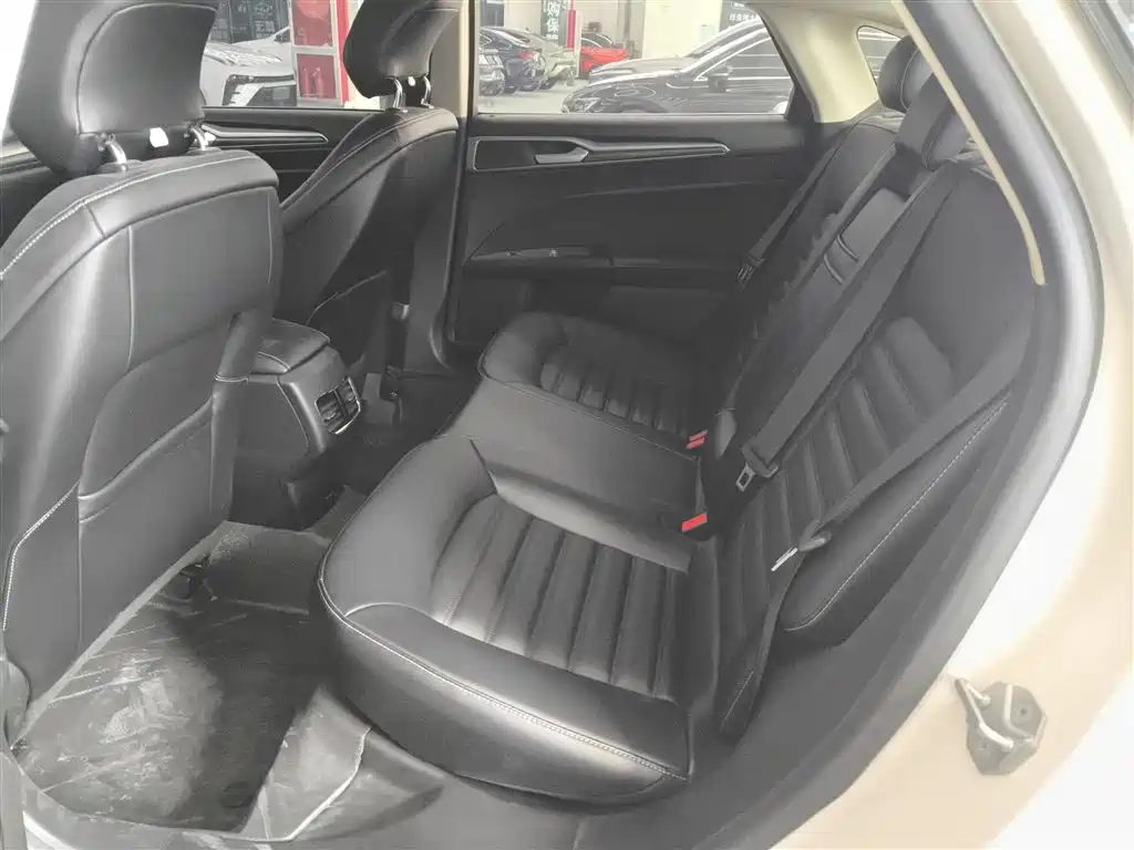 Mondeo 2020 EcoBoost 180 Fashion Model купить на сайте DeffCars