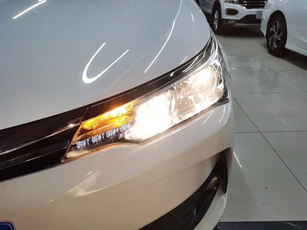 Corolla 2017 facelift 1.2T S-CVT GL купить на сайте DeffCars