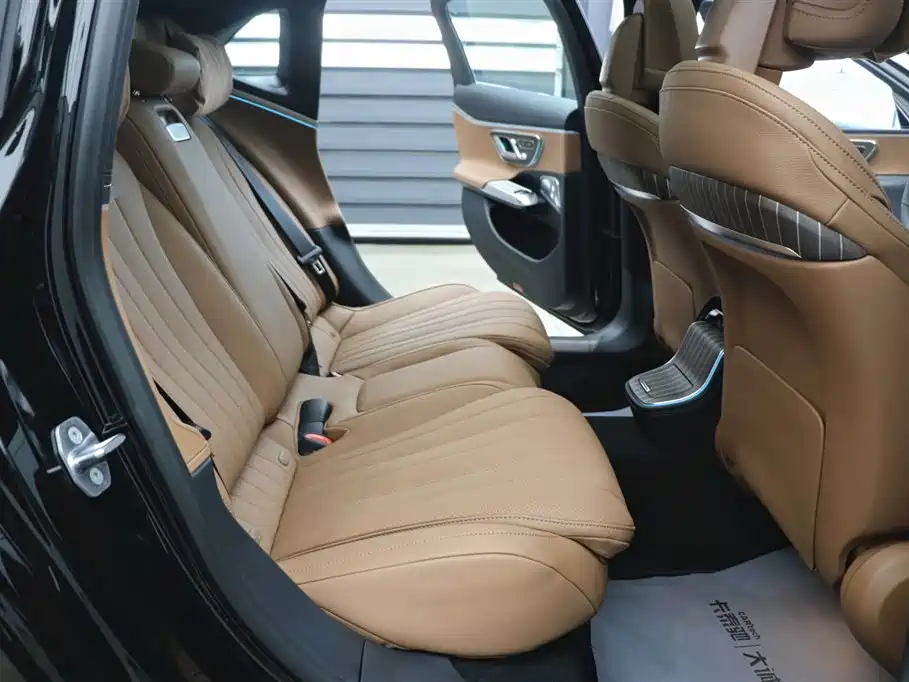Mercedes-Benz E-Class 2026 E 300 L Luxury Model купить на сайте DeffCars