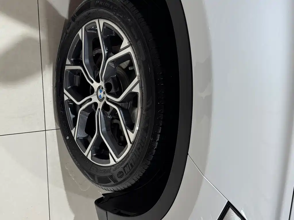BMW X1 2022 sDrive25Li Leading Model купить на сайте DeffCars