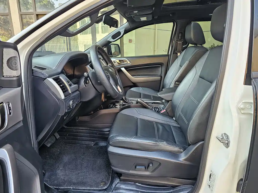 Everest 2017 2.0T gasoline automatic four-wheel drive luxury version 5 seats купить на сайте DeffCars