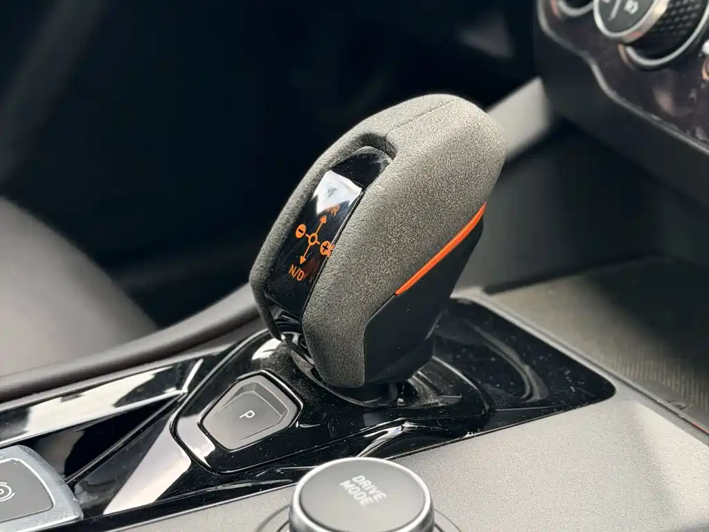 Lynk & Co 02 Hatchback 2021 2.0TD Halo Driving Control Kit Edition купить на сайте DeffCars