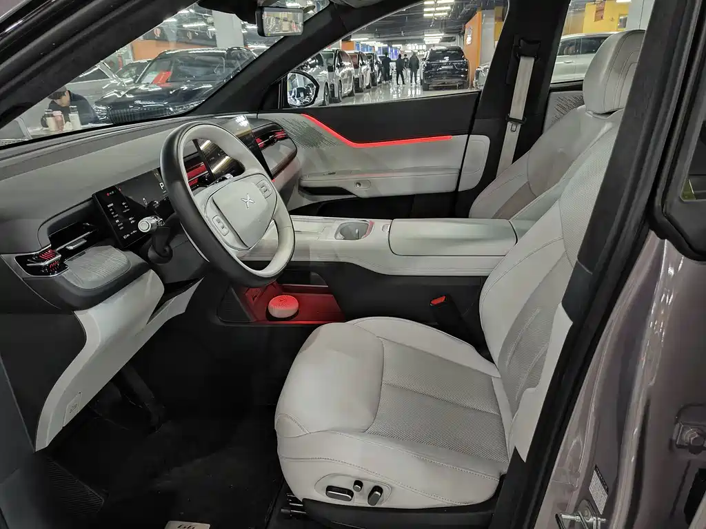 Xpeng G6 2025 model 625 long battery life Max flagship version купить на сайте DeffCars