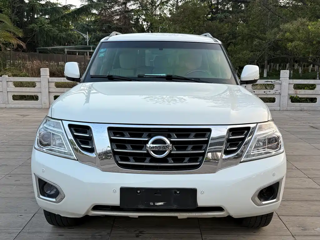 Patrol 2018 4.0L LinkedIn model купить на сайте DeffCars