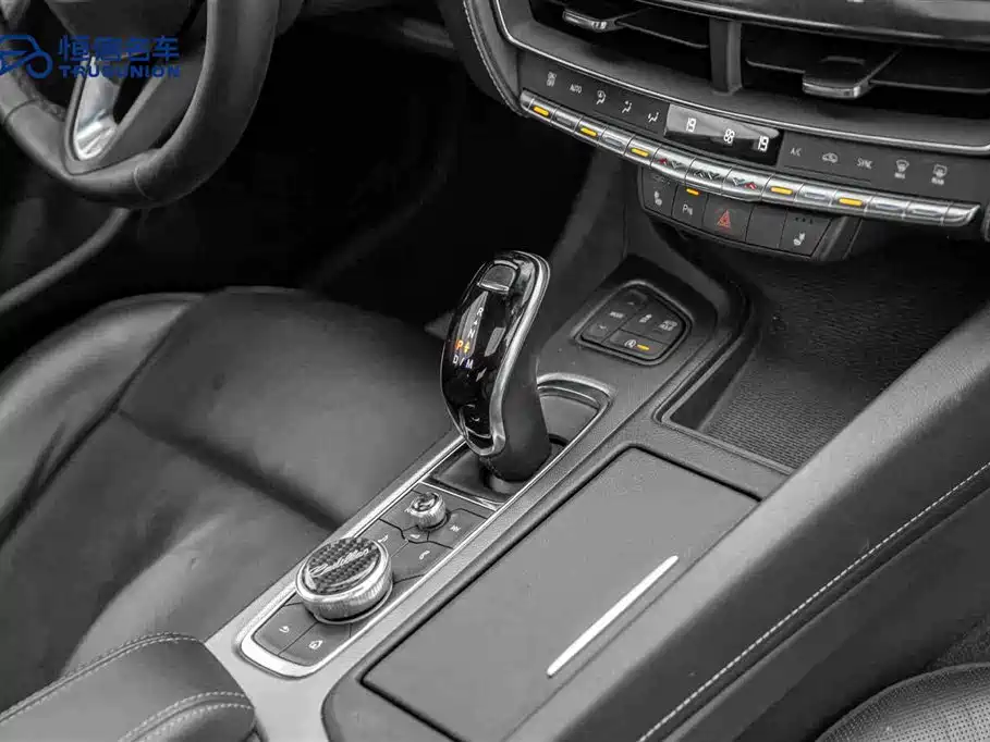 Cadillac CT5 2021 28T luxury model купить на сайте DeffCars