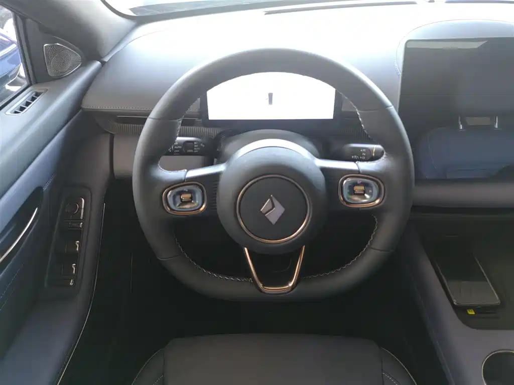 Baojun Xiangjing 2025 plug-in hybrid 140km luxury version купить на сайте DeffCars