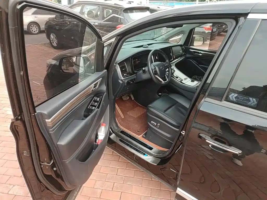 Trumpchi M8 2023 Lingxiu Series 390T Premium Edition купить на сайте DeffCars