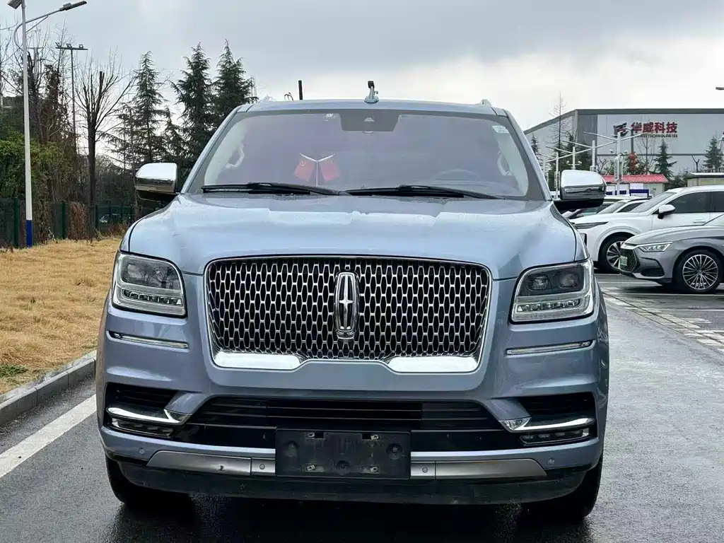 Navigator 2020 3.5T President Series купить на сайте DeffCars