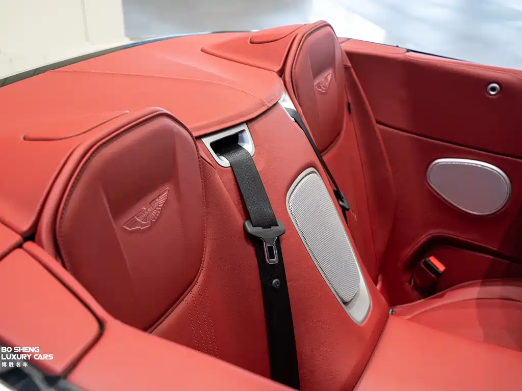 Aston Martin DB11 2019 4.0T V8 Volante купить на сайте DeffCars