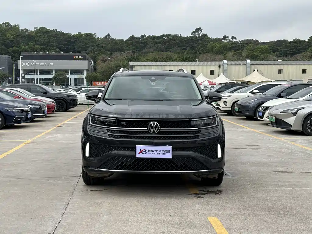 Lan Xun 2024 380TSI four-wheel drive R-Line Touring Edition купить на сайте DeffCars