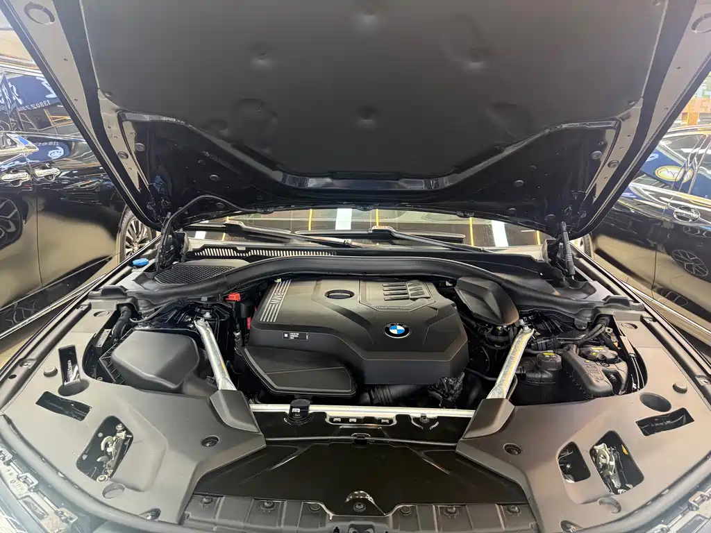 BMW 5 Series 2021 Facelift 530Li Exclusive M Sports Package купить на сайте DeffCars