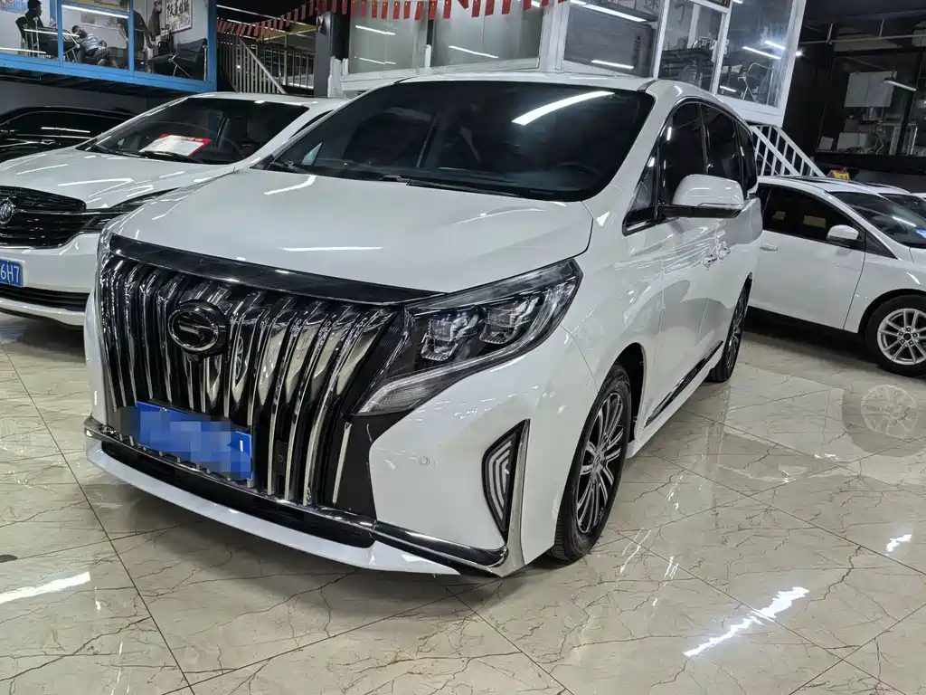 M8 2021 Lingxiu Series 390T Premium Edition купить на сайте DeffCars