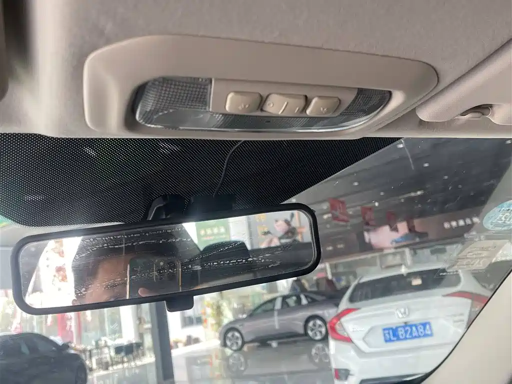 Escort 2017 1.5L automatic comfort model купить на сайте DeffCars