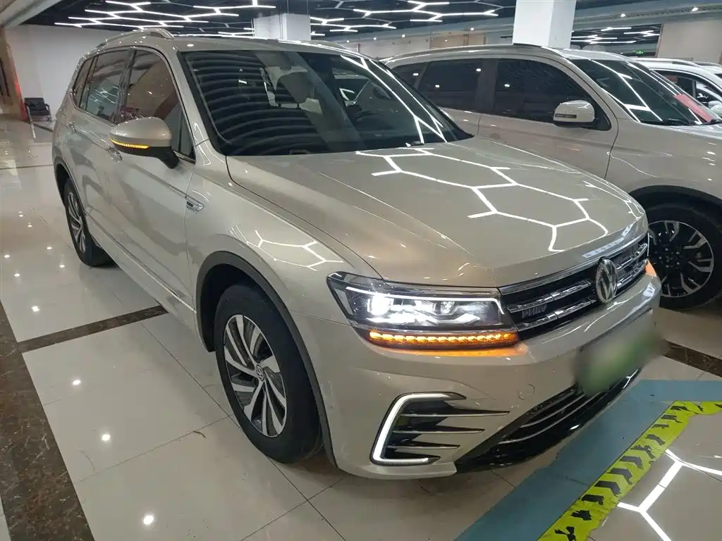Tiguan L New Energy 2020 430PHEV plug-in hybrid flagship version купить на сайте DeffCars