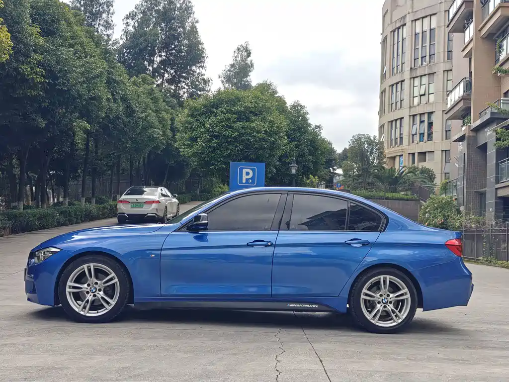 BMW 3 Series 2017 320i M Sports купить на сайте DeffCars