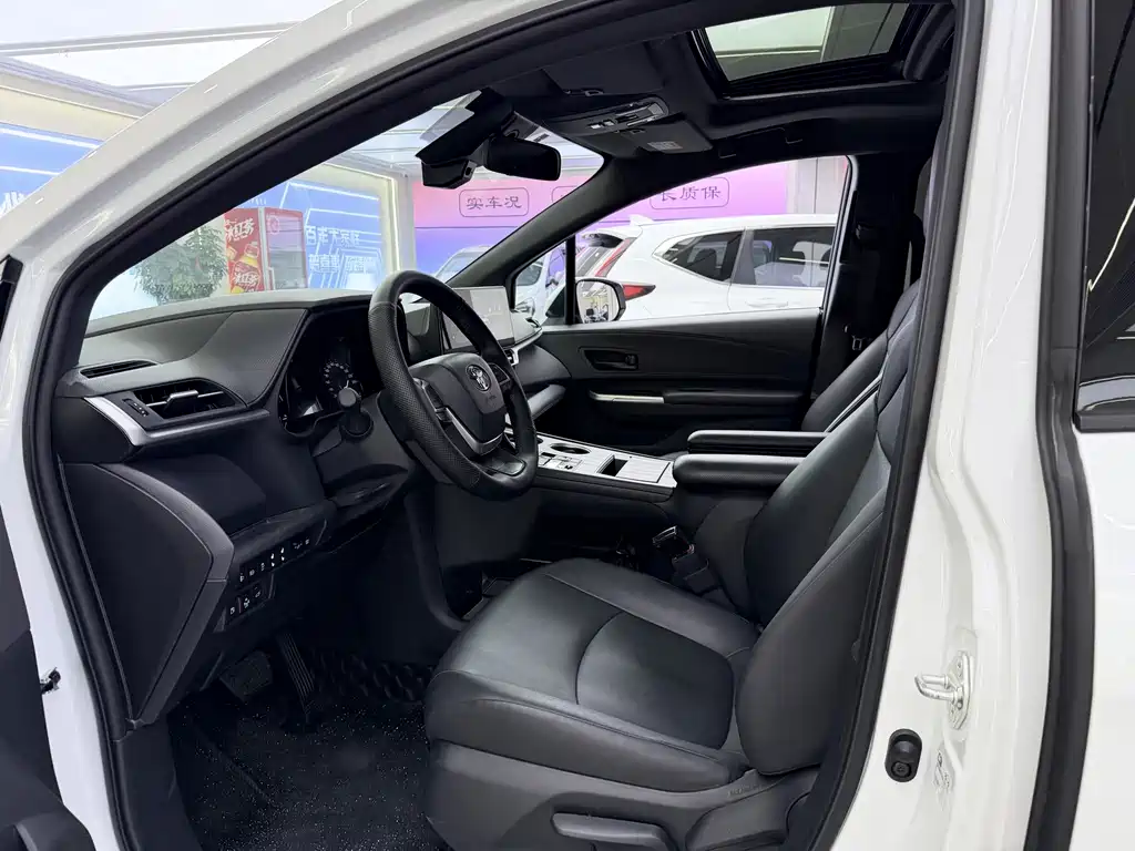 Grevia 2024 2.5L Hybrid Luxury Edition купить на сайте DeffCars