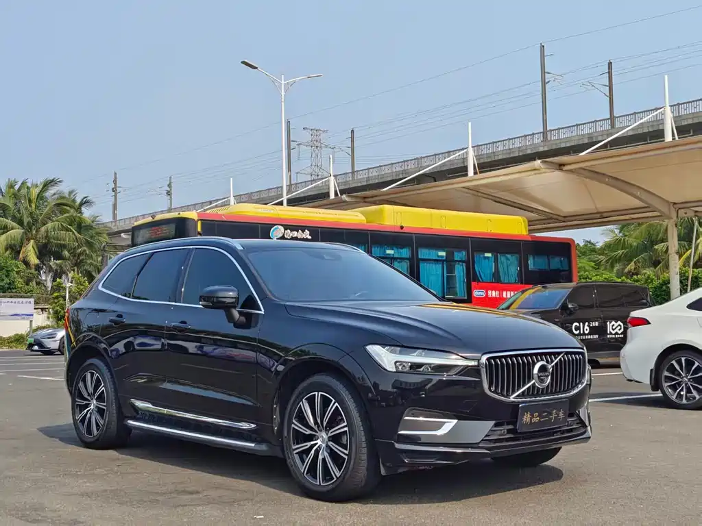 Volvo XC60 2020 T5 four-wheel drive Zhiyuan Sport Edition купить на сайте DeffCars
