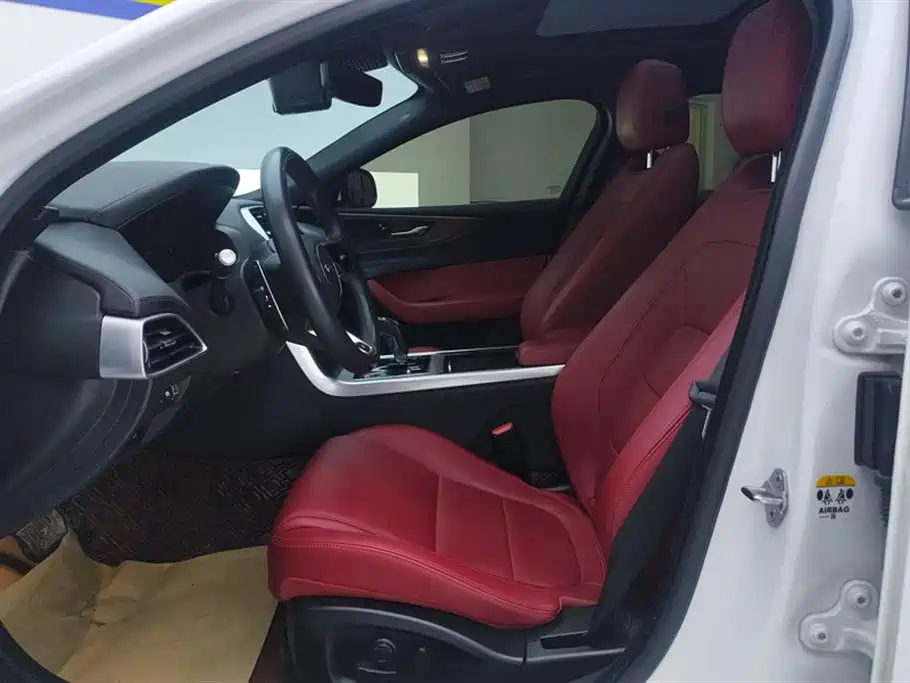 Jaguar XEL 2022 2.0T 250PS R-DYNAMIC S Advanced Sports Edition купить на сайте DeffCars