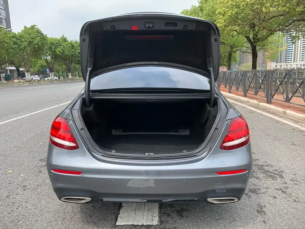 Mercedes-Benz E-Class (Imported) 2020 E 260 Sports Edition купить на сайте DeffCars