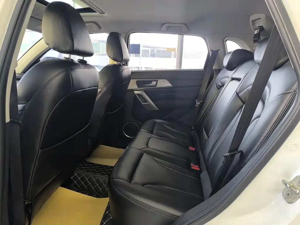 Haval H2 2017 Red Label 1.5T automatic two-wheel drive luxury model купить на сайте DeffCars