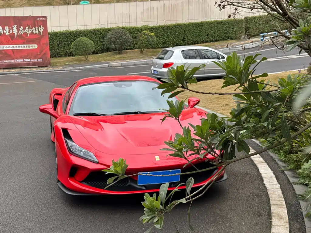 Ferrari F8 2019 Tributo 3.9T V8 купить на сайте DeffCars