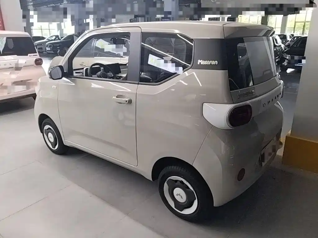 Hongguang MINIEV 2024 third generation 215km youth version купить на сайте DeffCars