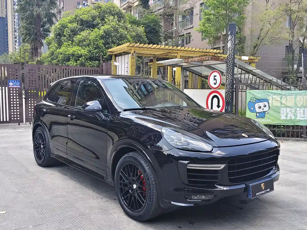 Cayenne 2016 Cayenne Platinum Edition 3.0T купить на сайте DeffCars