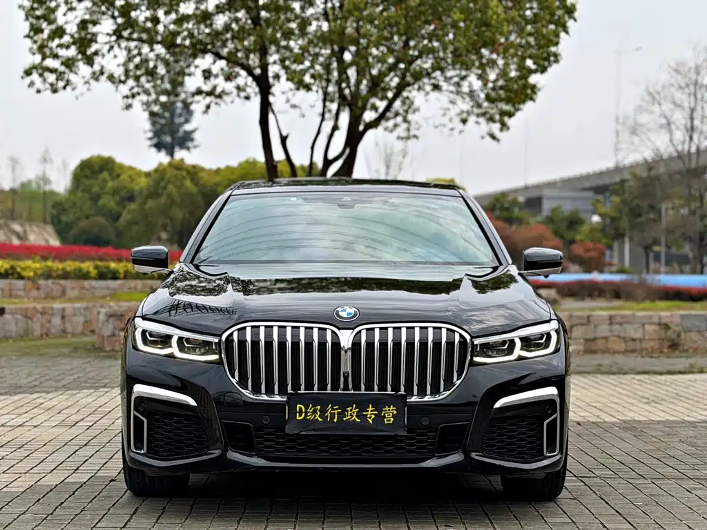 BMW 7 Series 2021 730Li M Sports Package купить на сайте DeffCars