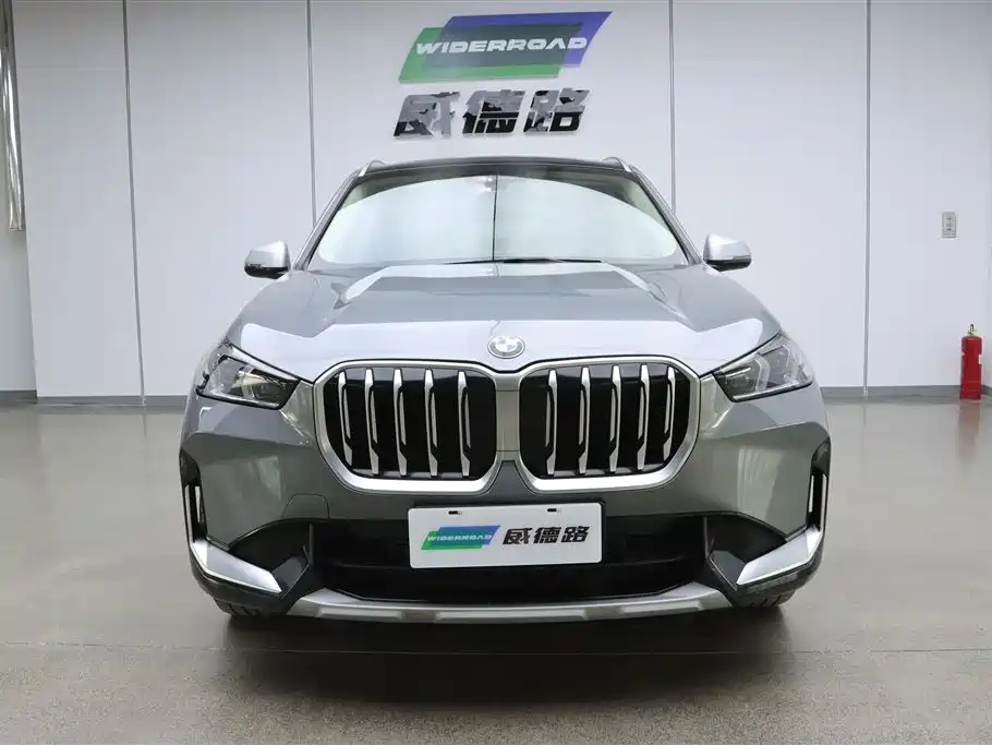 BMW X1 2023 sDrive25Li X Design Package купить на сайте DeffCars